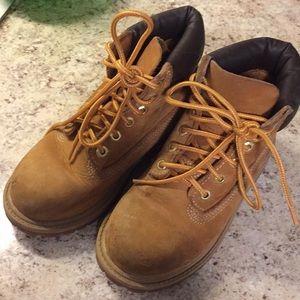 Yellow timberland boots 13 kids